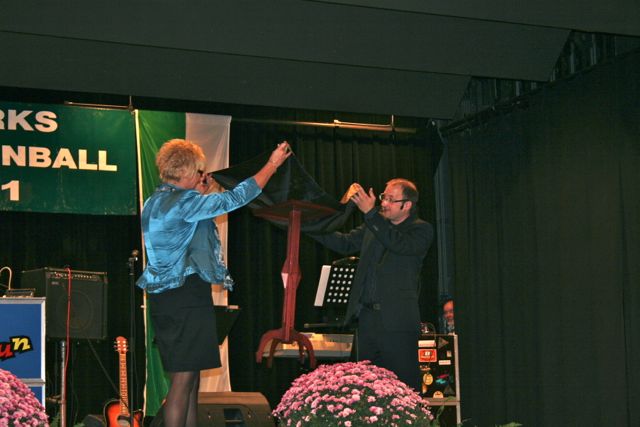 Bezirksschützenball 2011 - 075