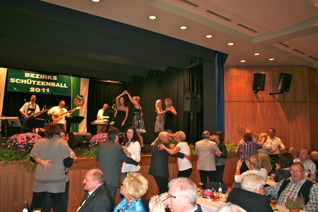 Bezirksschützenball 2011 - 157