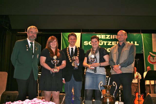 Bezirksschützenball 2011 - 037